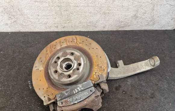 Mercedes-Benz ML W166 Front wheel hub