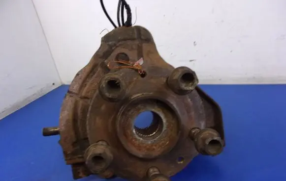 Fiat Ducato Front wheel hub spindle knuckle