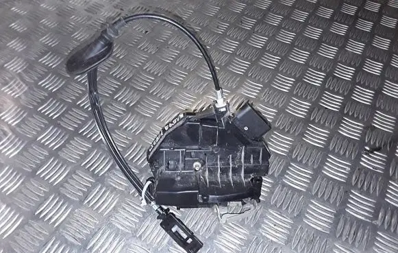 Ford Fiesta Front door lock AE8A5421812BH