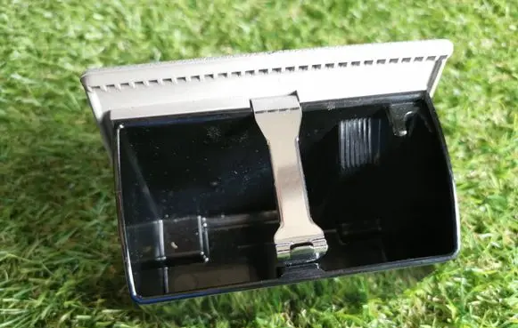 Mercedes-Benz C W203 Ashtray (rear) 2038100330 E040514101 2098100130