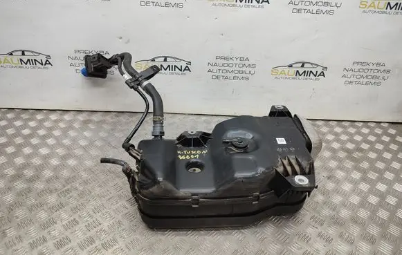Hyundai Tucson IV NX4 AdBlue liquid reservoir 31500N7000 31500P2000 31510G9000