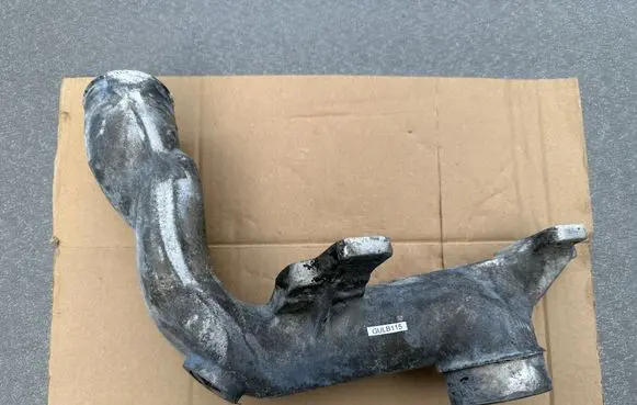 Nissan Patrol 160 Intercooler hose/pipe 8200186383
