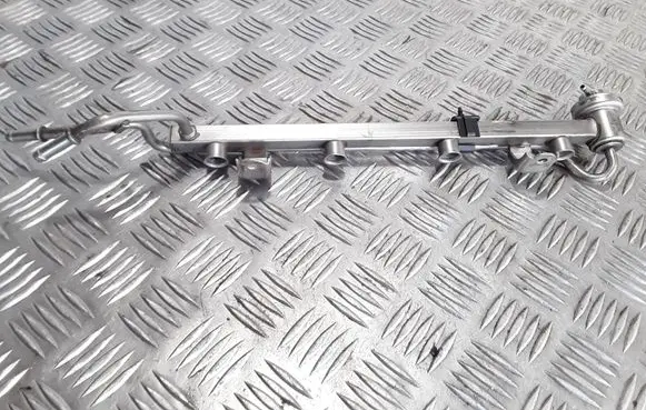 Audi A3 S3 8L Fuel main line pipe 06A133035