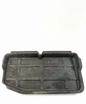 Mercedes-Benz GL X164 Other trunk/boot trim element A1646800918