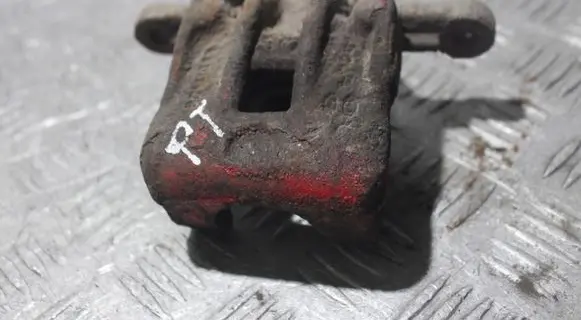 KIA Sportage Rear brake caliper