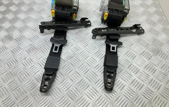 Audi A4 S4 B8 8K Front seatbelt 8K1857706K 8K1857705J 8K0857833C