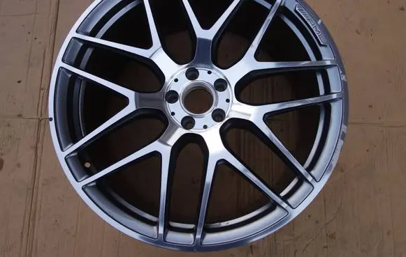Mercedes-Benz GLE W167 R22 alloy rim A167401571