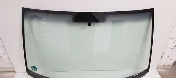 Volkswagen Transporter - Caravelle T5 Front windscreen/windshield window 