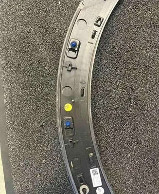 Audi e-tron Front arch 4KE853026E 5300206