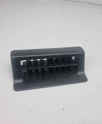 Rear air vent grill