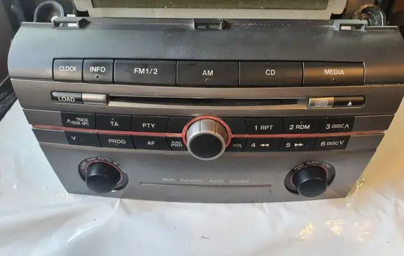 Mazda 3 I Radio/CD/DVD/GPS head unit BR2B66AR0 14794008