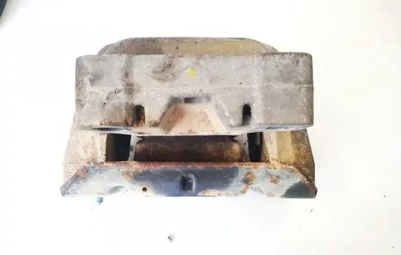 Volkswagen Golf IV Engine mount bracket 1j0199555