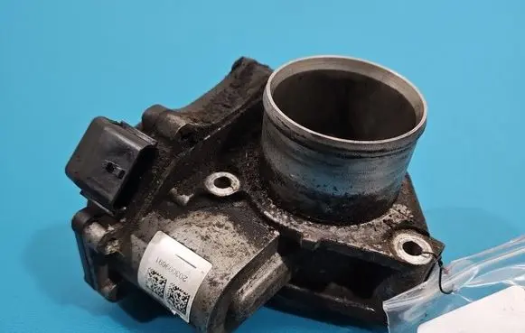 Renault Scenic III - Grand scenic III Throttle body valve 8200754913 IMPRK1543066