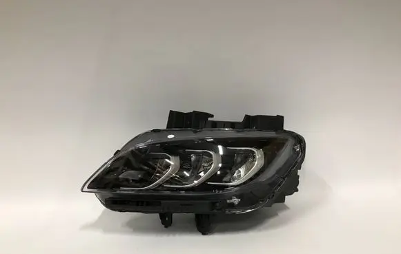 Hyundai Kona I Headlight/headlamp 92101-J96 92101J9600