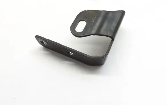 Mercedes-Benz C W204 Headlight/headlamp mounting bracket 204626054