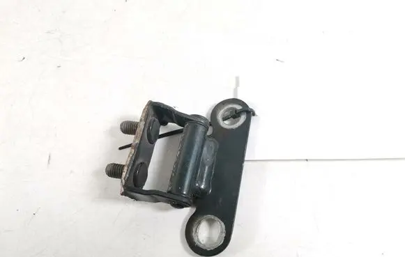Toyota Corolla Verso AR10 Tailgate/trunk/boot hinge 68810-21050