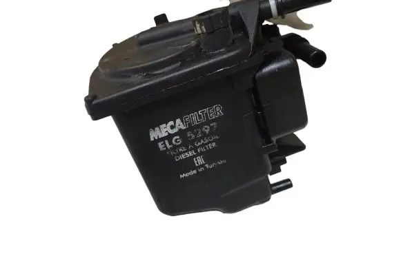 Peugeot 207 Fuel filter 9305108C