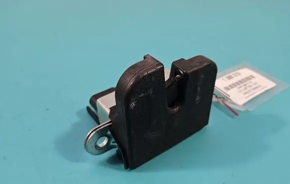 Volkswagen Touran I Tailgate/trunk/boot lock/catch/latch 1T0827505H IMPRK1588519