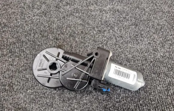 BMW X5 F15 Seat adjustment motor 937267 921864 D390803