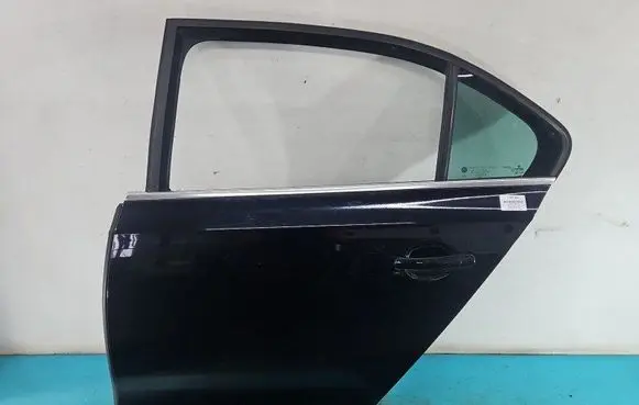 Volkswagen Jetta VI Rear door IMPRK1460504