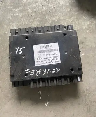 Volkswagen PASSAT B7 Comfort/convenience module 7L6937049M 05066525 H507S3001