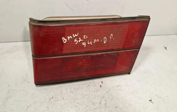 BMW 5 E34 Tailgate rear/tail lights 13400200 1384012R