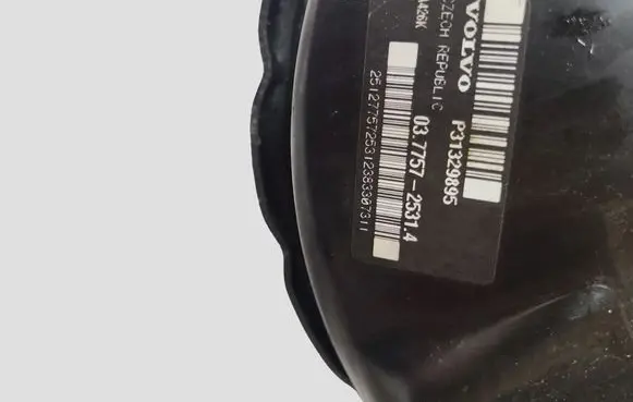 Volvo S60 Brake booster P31329895 03775725314