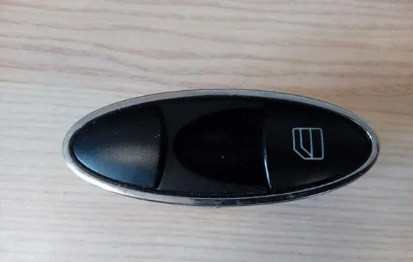 Mercedes-Benz E W211 Electric window control switch A2118219958 AB185