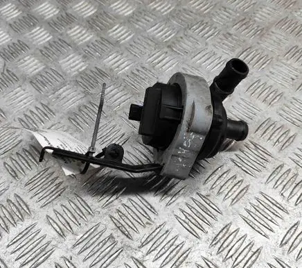 Jaguar I-Pace Electric auxiliary coolant/water pump J9D318D474AA J9D38501AA