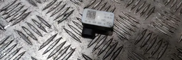Mercedes-Benz GLE (W166 - C292) Airbag deployment crash/impact sensor A0009057600