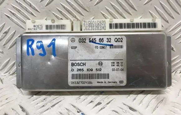 Mercedes-Benz E W211 ESP (stability system) control unit 0325456632