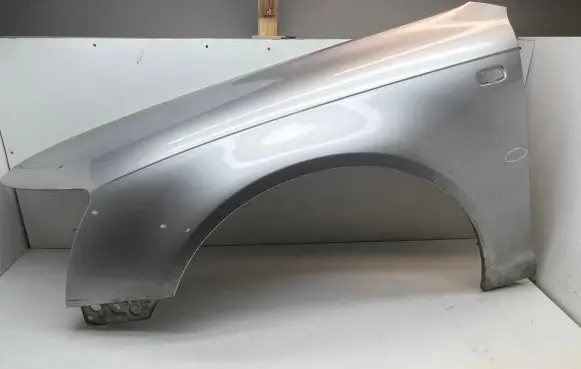 Audi A6 S6 C6 4F Fender
