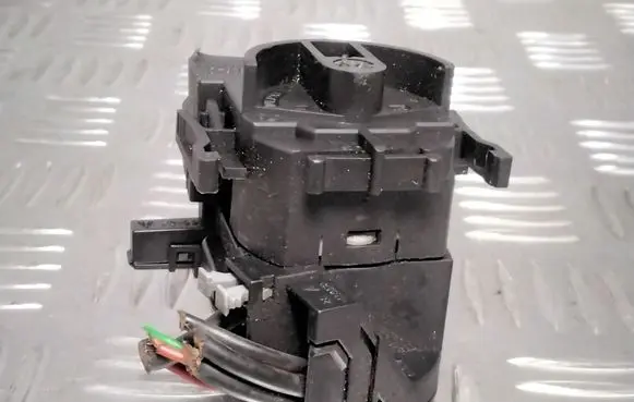 Opel Astra G Ignition lock contact 90589314