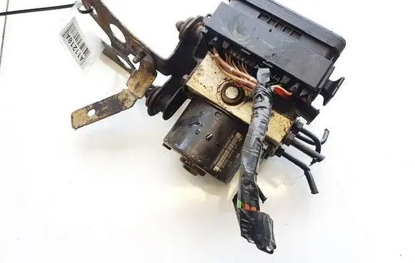 Skoda Superb B6 (3T) ABS Pump 3T0907379A
