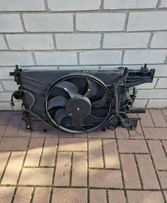 Opel Astra J Radiator set 