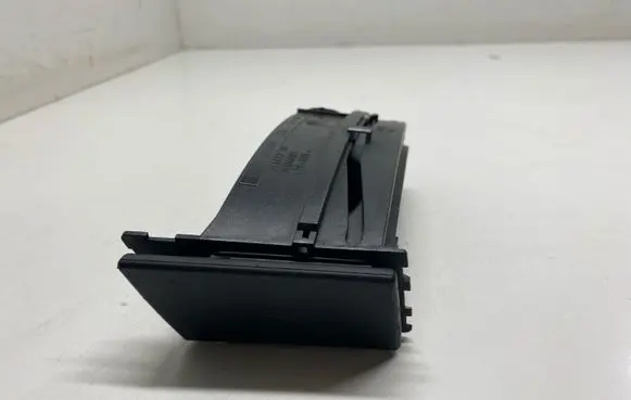 BMW X3 E83 Cup holder 22167210 3416005