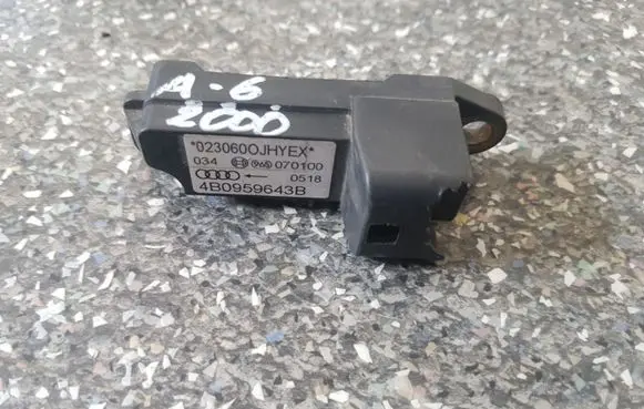 Audi A6 S6 C5 4B Airbag deployment crash/impact sensor 4B0959643B