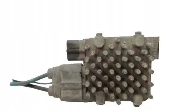 Mitsubishi Galant Heater blower motor/fan resistor 1049933012