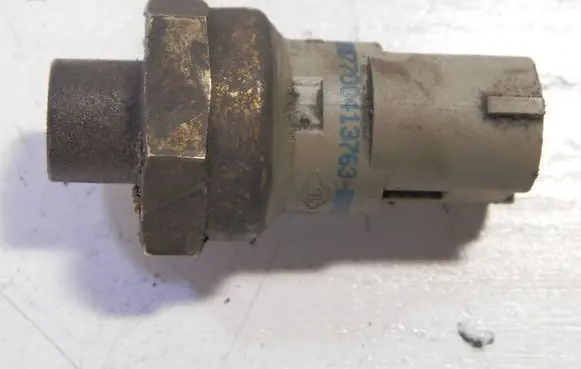 Renault Megane I Oil pressure sensor 7700413763