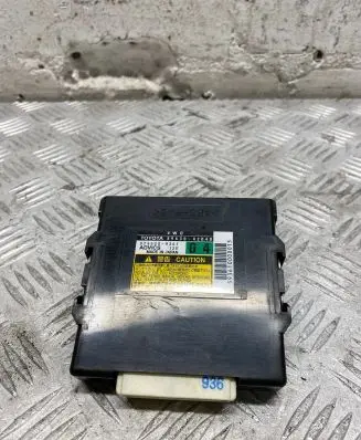 Toyota RAV 4 (XA30) Other control units/modules 8963042040 0795009361