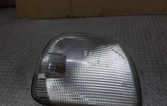 Volkswagen Transporter - Caravelle T4 Front indicator light 