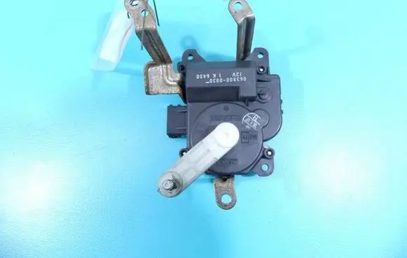 Subaru Legacy A/C air flow flap actuator/motor 0638000030 IMPRK1356474