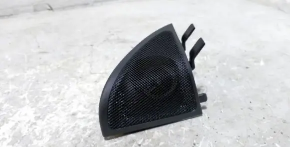 Mercedes-Benz CLA C117 X117 W117 Front door high frequency speaker A2468200302 A2468200302001