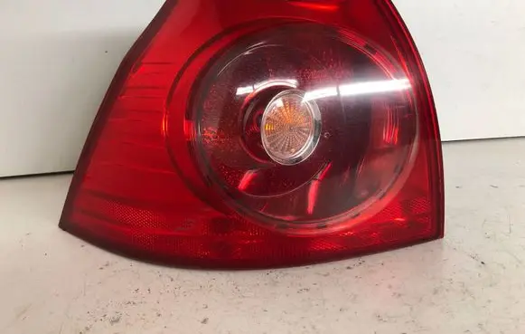 Volkswagen Golf V Rear/tail lights 1K6945095E