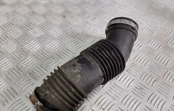 Ford Mondeo MK IV Air intake duct part