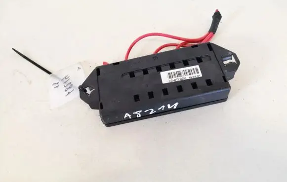 Volvo S60 Fuse box set 8441776