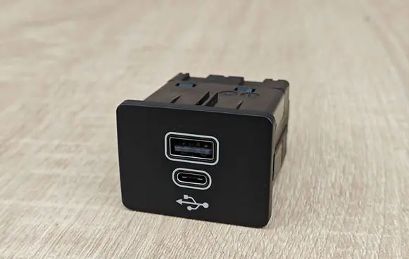 Volkswagen Amarok II USB socket connector NX7T14F014AD