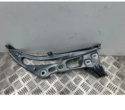 BMW 2 Active Tourer U06 Fender mounting bracket 8737127
