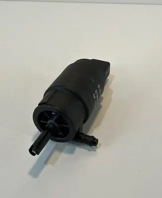 BMW 7 F01 F02 F03 F04 Windscreen/windshield washer pump 7311440