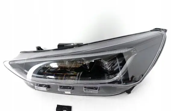 Ford Focus Headlights/headlamps set NX7B13E017AG